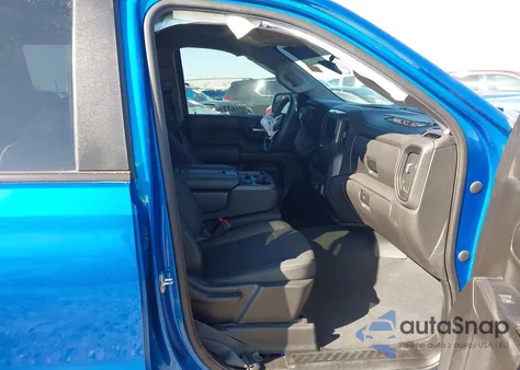 2022 Chevrolet Silverado 1500 2Wd Short Bed Custom z USA, uszkodzony, nr VIN 3GCPABEK1NG635670